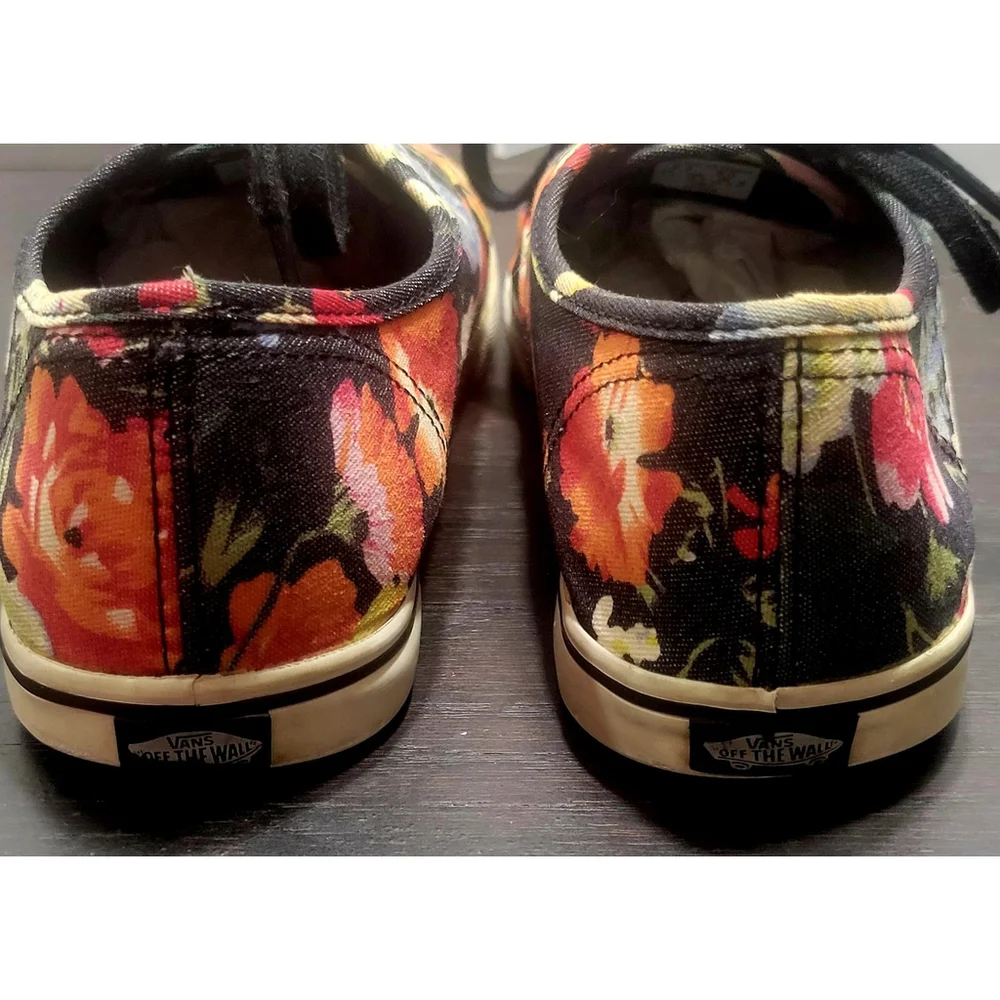 Vans Womens Old Skool Lo Pro Black Garden Floral Lace-Up Sneakers, Size 6.5